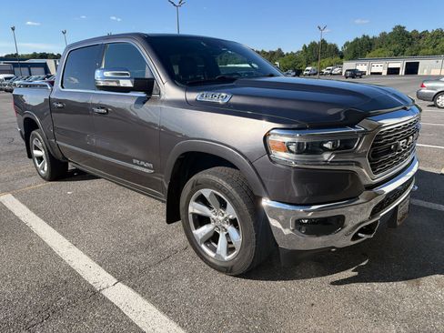 Used 2022 RAM 1500 Limited AWD/4WD image 5