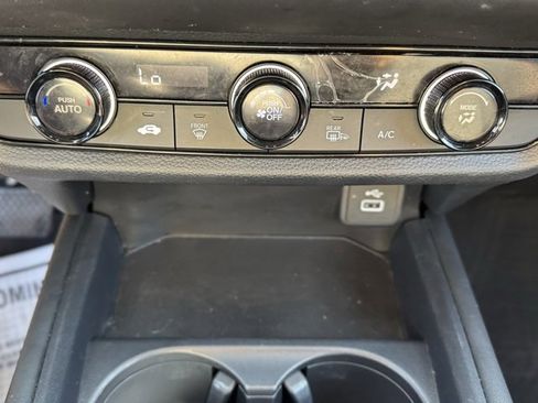 Used 2024 Honda HR-V Sport image 20