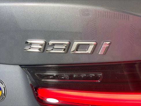 Certified 2025 BMW 330i xDrive Sedan image 33
