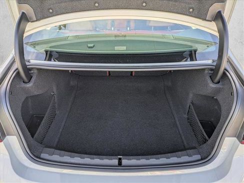 Used 2022 BMW 330i Sedan w/ Driving Assistance Package image 6