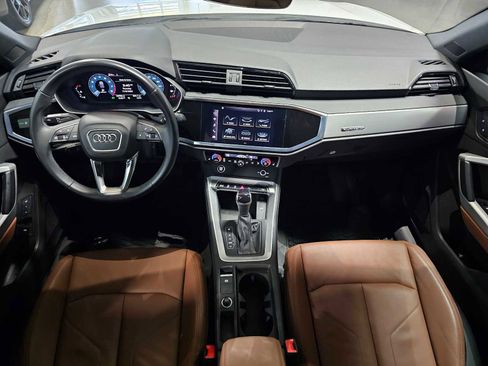 Used 2022 Audi Q3 2.0T Premium w/ Convenience Package image 18