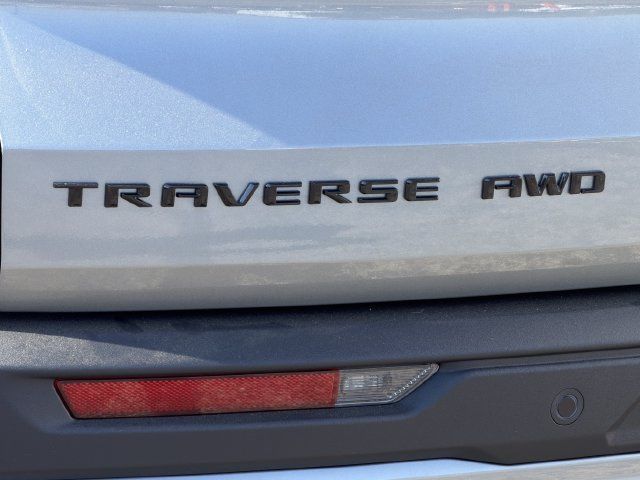 New 2027 Chevrolet Traverse Z71 w/ Driver Confidence Package AWD/4WD image 9
