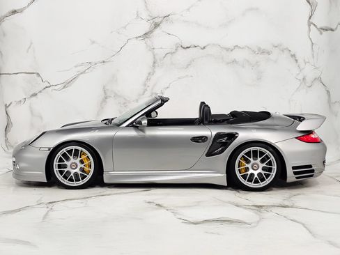 Used 2011 Porsche 911 Turbo S AWD/4WD image 13
