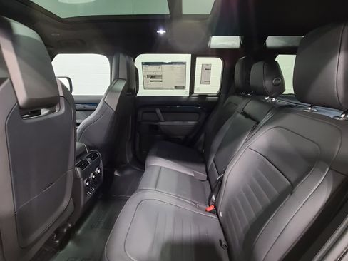 New 2026 Land Rover Defender 110 OCTA AWD/4WD image 6