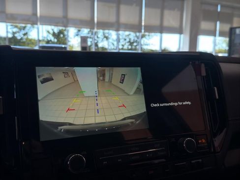 New 2026 Nissan Frontier SV image 22