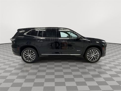 Certified 2025 Buick Enclave Avenir image 12