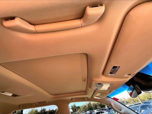 Used 2017 Lexus LX 570 4WD image 13