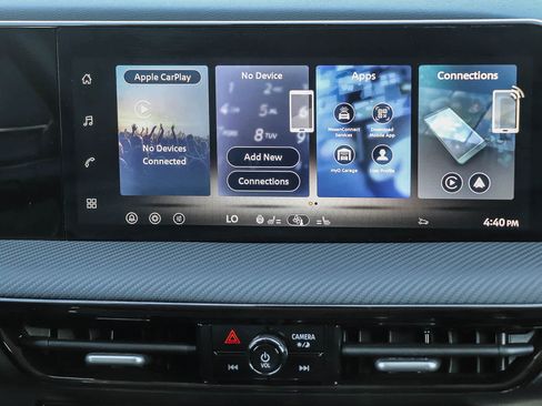 Used 2026 Nissan Kicks SR w/ SR Premium Package FWD image 14