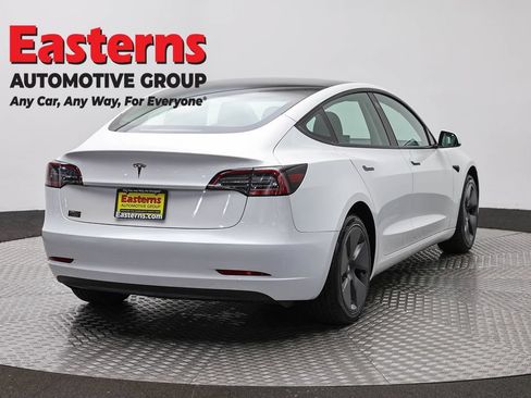 Used 2023 Tesla Model 3 Standard Range RWD image 5