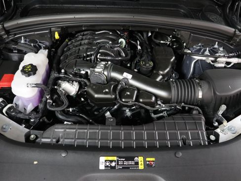 New 2025 Jeep Grand Cherokee L Altitude image 15