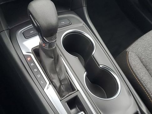 Certified 2024 Chevrolet Equinox LT image 29