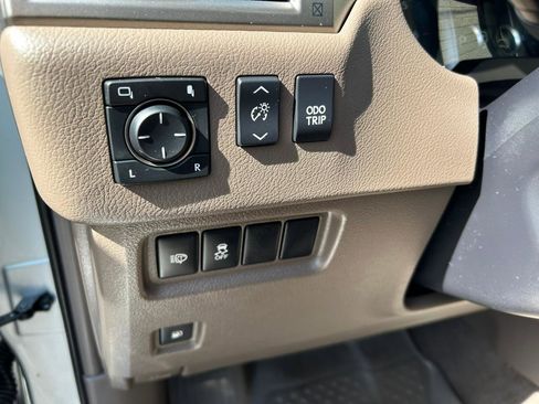 Used 2019 Lexus GX 460 Premium AWD/4WD image 10