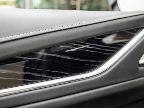 Used 2023 Cadillac Escalade V image 22