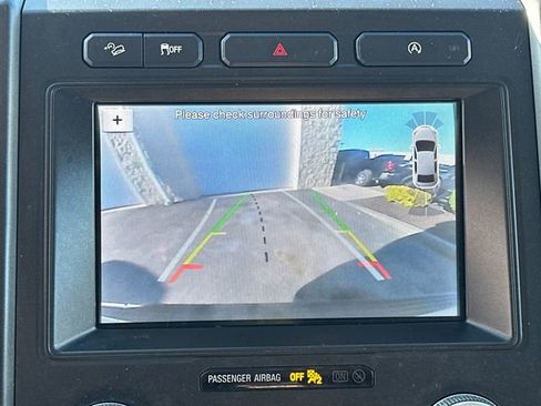 Used 2019 Ford Expedition Limited image 35