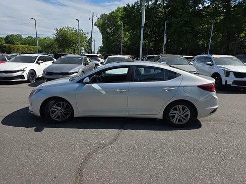 Used 2019 Hyundai Elantra Value Edition w/ Cargo Package image 3