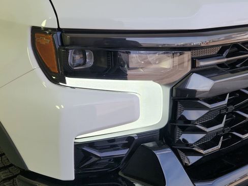New 2026 Chevrolet Silverado 1500 ZR2 w/ Dark Appearance Package AWD/4WD image 27