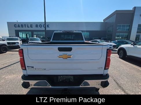 Used 2024 Chevrolet Silverado 2500 LTZ w/ LTZ Premium Package AWD/4WD image 9