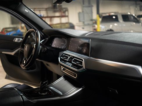 Used 2019 BMW X5 xDrive40i w/ Convenience Package image 23