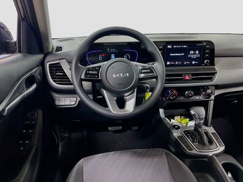 New 2026 Kia Seltos LX image 20