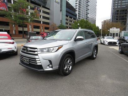 Used 2018 Toyota Highlander Limited Platinum