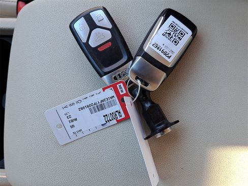 Used 2023 Audi Q5 e Premium Plus w/ Premium Plus Package image 39