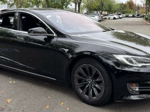 Used 2020 Tesla Model S Long Range image 3