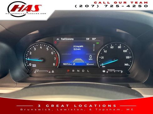 Used 2021 Ford Explorer XLT w/ Equipment Group 202A AWD/4WD image 19