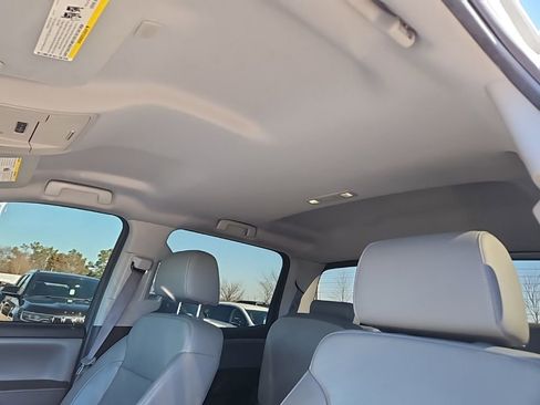 Used 2017 GMC Sierra 1500 SLT image 17