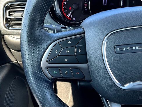 Used 2024 Dodge Durango SXT image 17