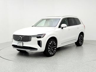 New 2025 Volvo XC90 T8 Plus w/ Protection Package Premier AWD/4WD video 1
