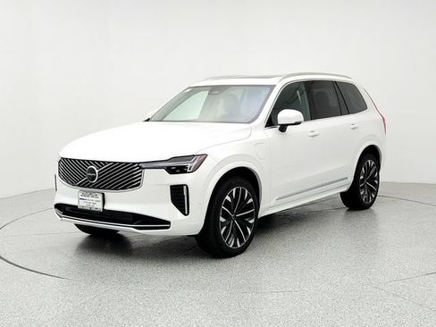 New 2025 Volvo XC90 T8 Plus w/ Protection Package Premier AWD/4WD image 1