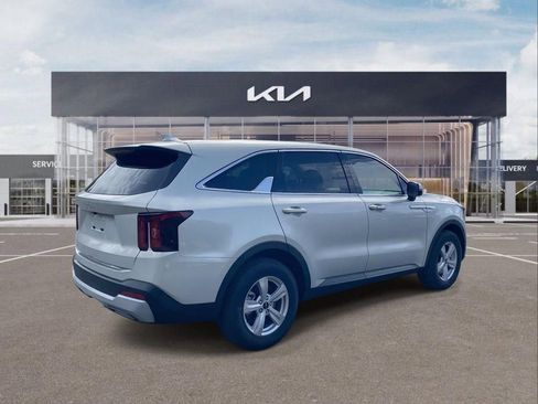 New 2026 Kia Sorento LX image 6