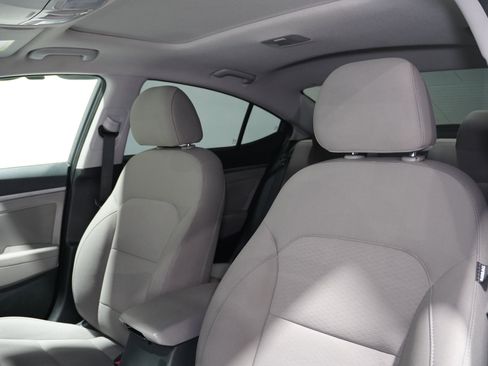 Used 2019 Hyundai Elantra Value Edition image 15