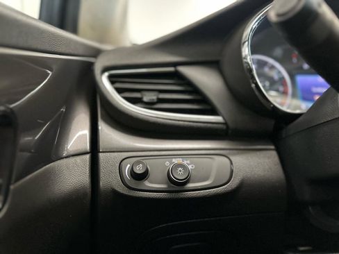 Used 2020 Buick Encore Preferred w/ Safety Package image 21