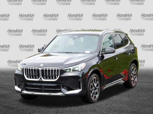 Certified 2025 BMW X1 xDrive28i AWD/4WD image 5