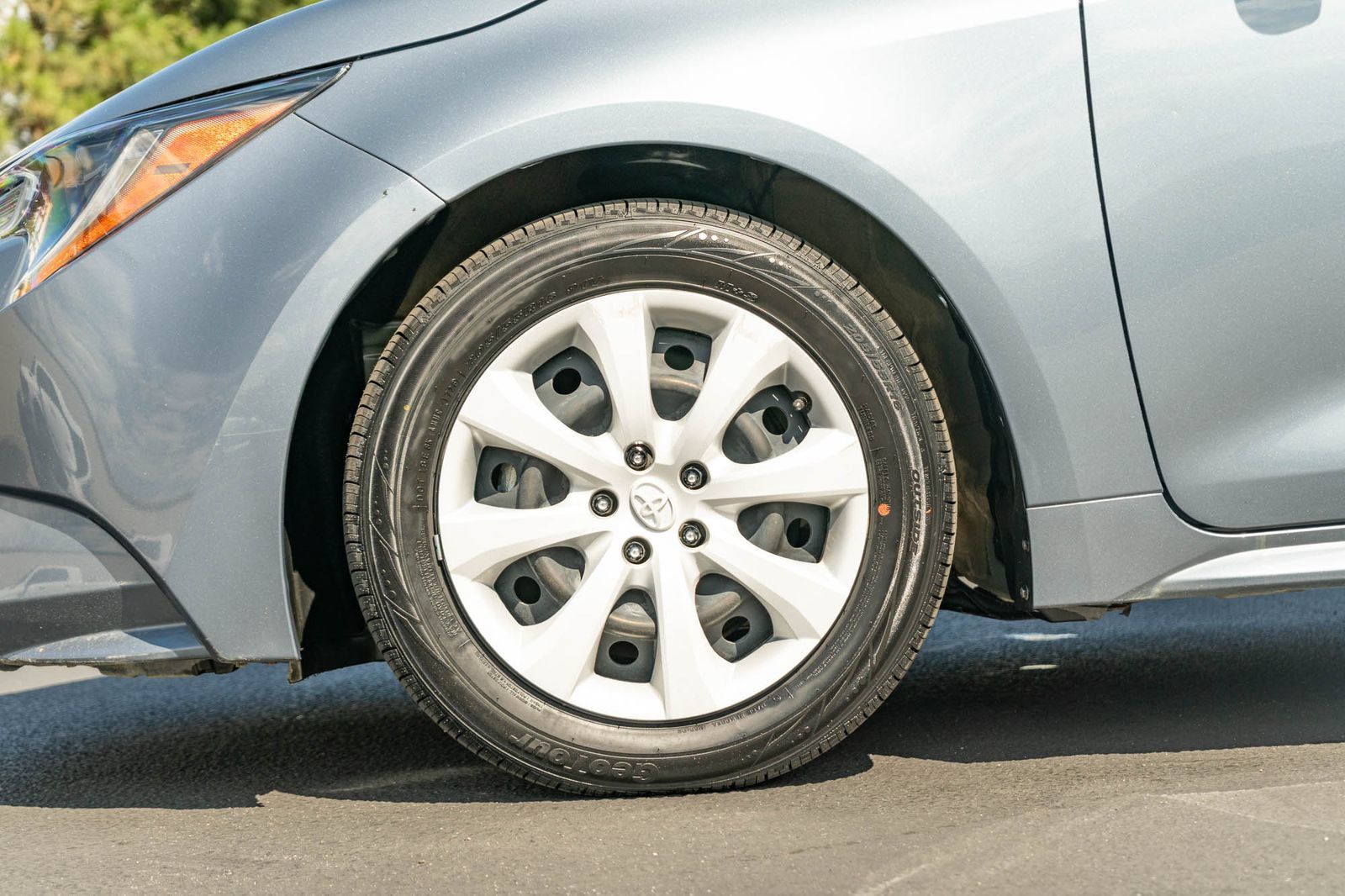 Certified 2024 Toyota Corolla LE FWD image 5