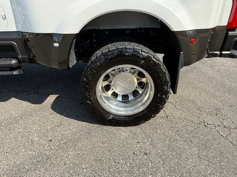 Used 2025 Ford F450 King Ranch w/ Snow Plow/Camper Package AWD/4WD image 7