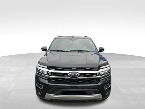Used 2023 Ford Expedition Max Limited RWD image 2