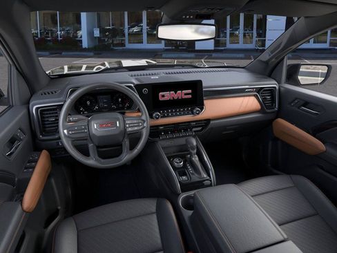 New 2026 GMC Canyon AT4 w/ Technology Plus Package AWD/4WD image 15
