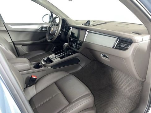 Used 2024 Porsche Macan GTS image 13