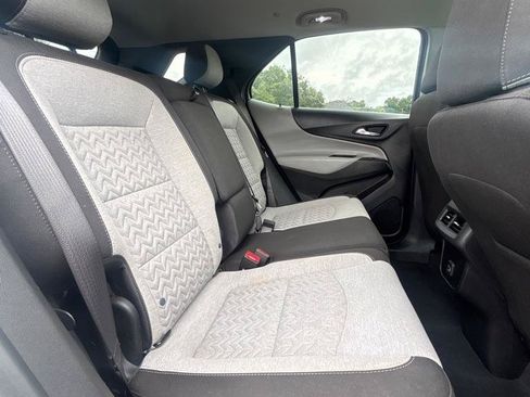 Used 2023 Chevrolet Equinox LS FWD image 14