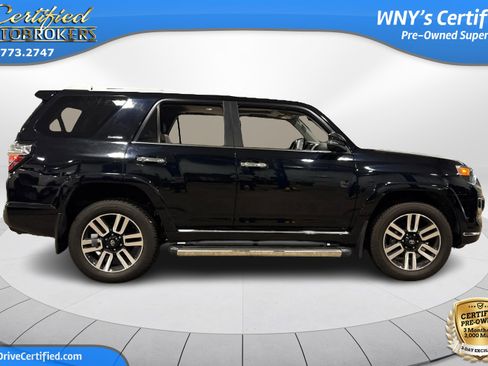 Used 2023 Toyota 4Runner Limited image 4