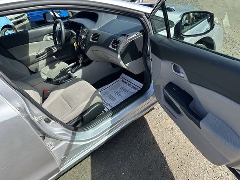 Used 2013 Honda Civic LX image 23