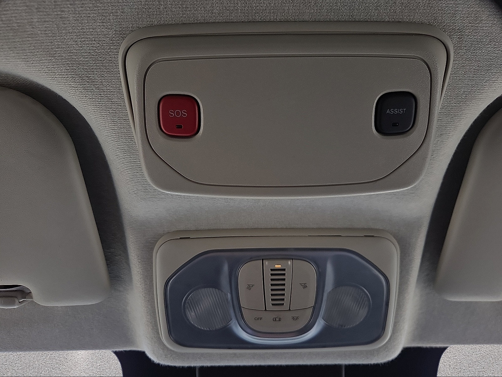 Used 2025 RAM ProMaster 2500 w/ Convenience Group FWD image 19
