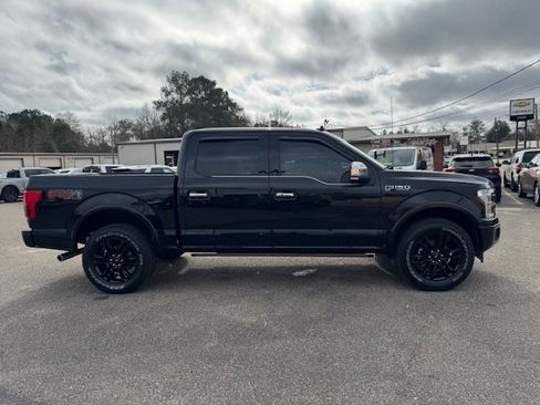 Used 2018 Ford F150 Platinum w/ Equipment Group 701A Luxury image 5