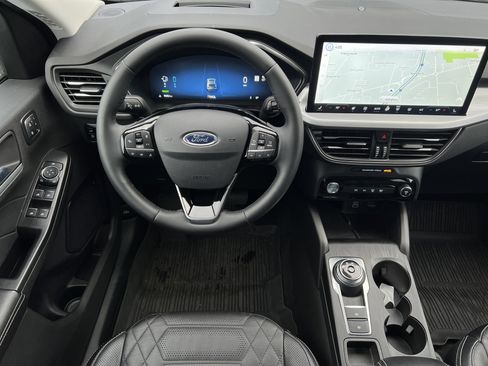 Used 2024 Ford Escape SE w/ PHEV Premium Package image 33