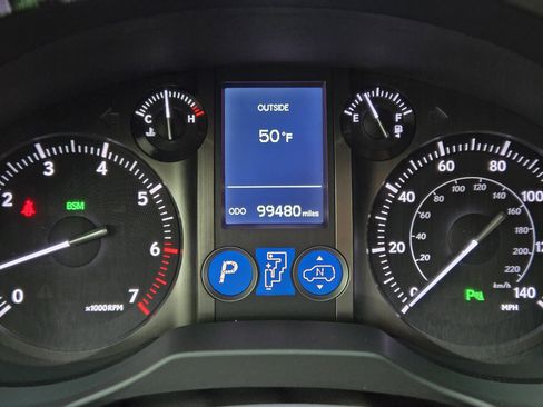 Used 2016 Lexus GX 460 Luxury image 19