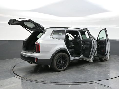 Used 2024 Kia Telluride EX X-Line AWD/4WD image 38