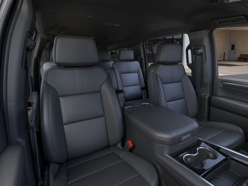 New 2026 Chevrolet Suburban RST w/ Comfort Package image 16