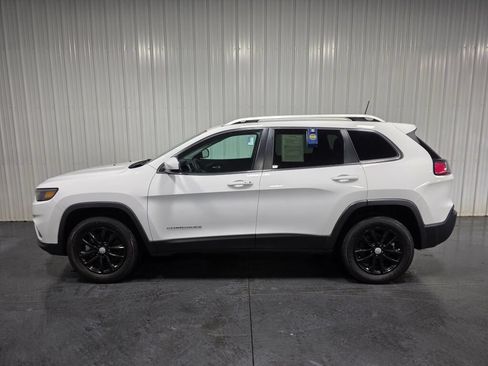 Used 2020 Jeep Cherokee Latitude Plus AWD/4WD image 4